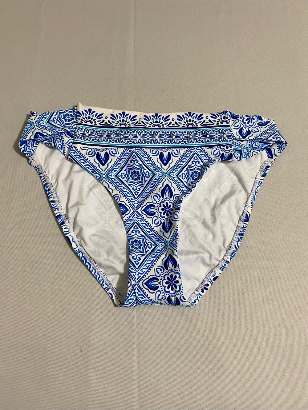 NWOT LA BLANCA Beyond The Pacific Hipster Bikini Bottom Size 10